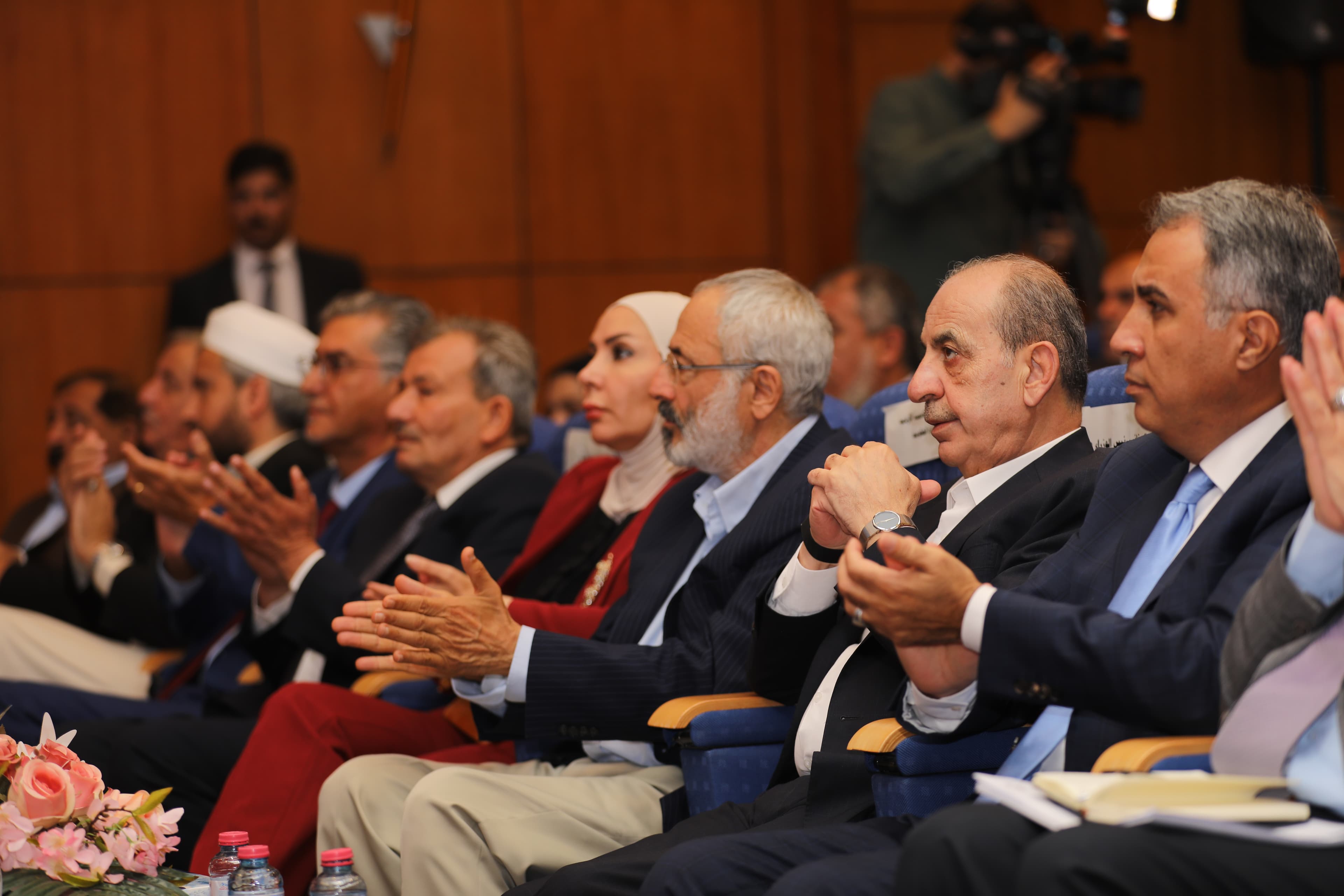 بناء قدرات العاملين في البلديات